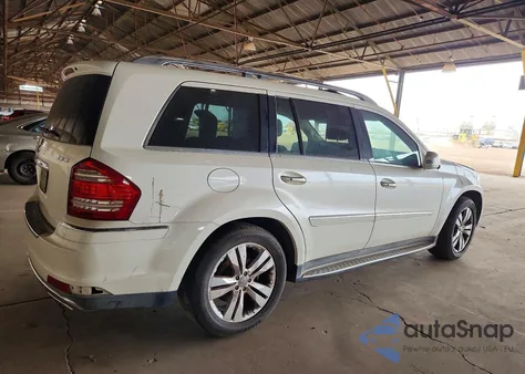 2011 Mercedes-Benz Gl 450 4Matic z USA, uszkodzony, nr VIN 4JGBF7BE7BA646704